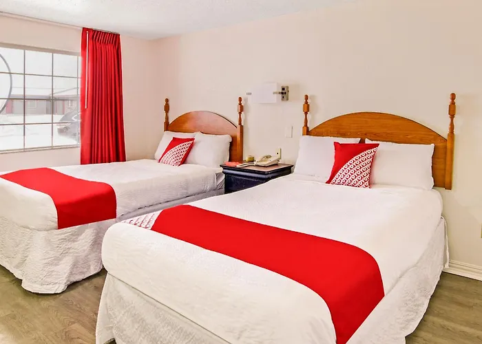 Oyo Hotel 2*