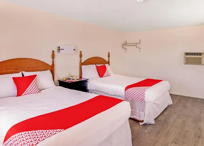 Oyo Hotel 2*